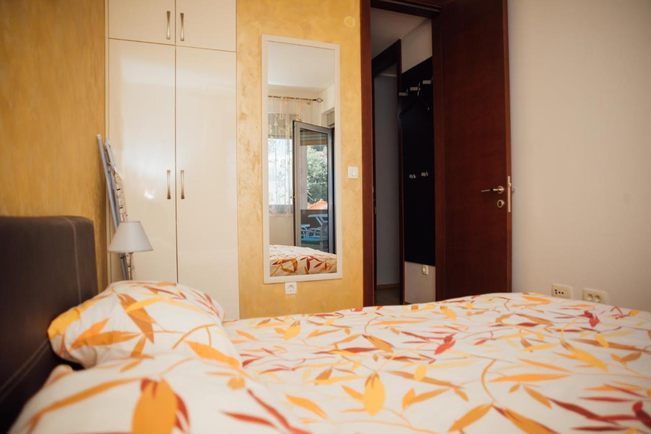 Sea View Apartment In Kotor ! Apartment Popica Kültér fotó