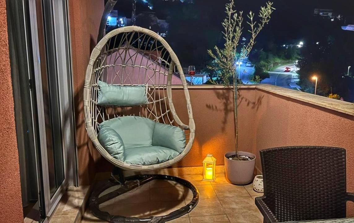 Sea View Apartment In Kotor ! Apartment Popica Kültér fotó